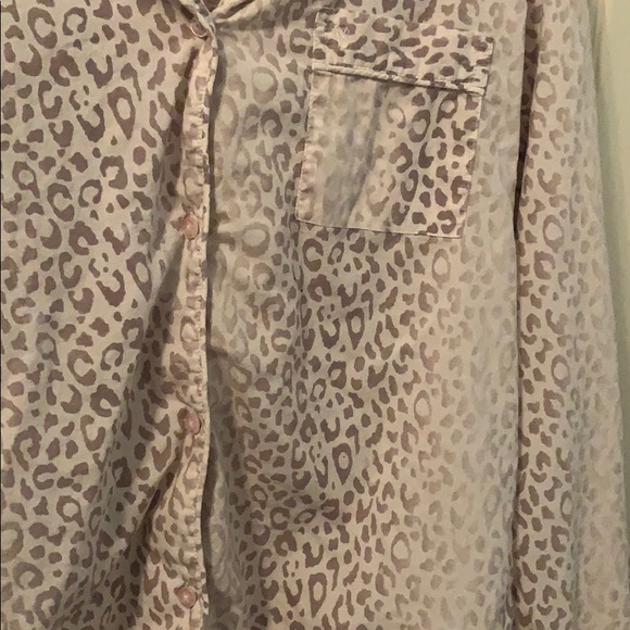 🌟SALE🌟 Victoria’s Secret Cheetah Pattern Pajamas - Picture 3 of 4